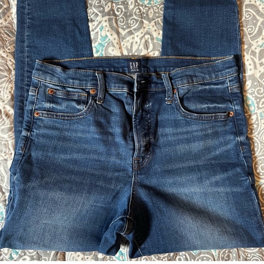 GAP Size 12 Woman’s Dark Blue Denim Jeans
Pr#14    …